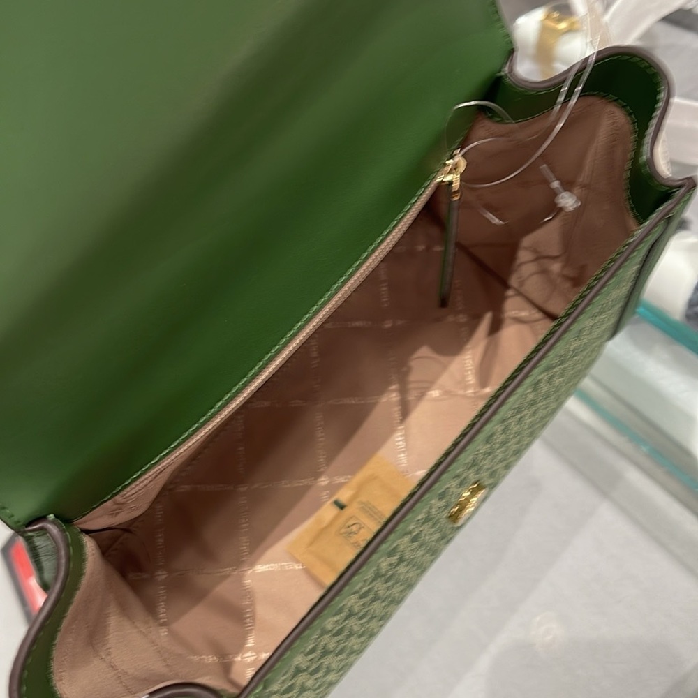 MICHAEL KORS
Whitney Medium Flap TH Satchel Crossbody bag
Fern Green 
NWT - Picture 11 of 16